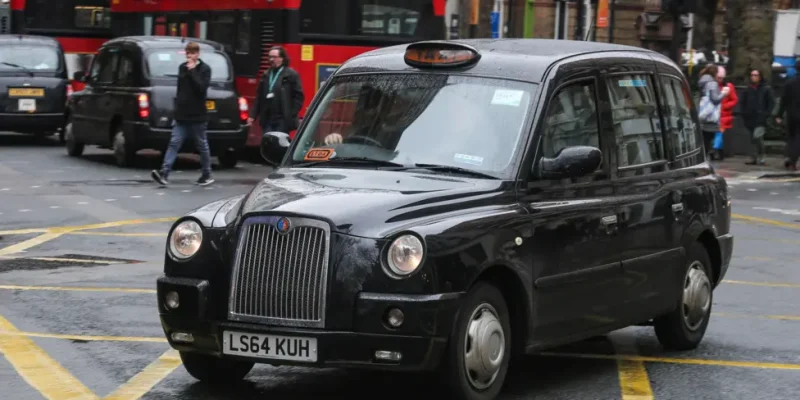 Black cabs could vanish from London, report warns