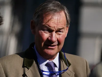 Branch officers quit Reform UK over treatment of MP