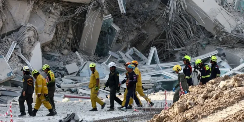 Holidaymaker describes 'chaos' after quake hits Bangkok