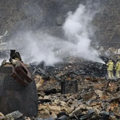 Man tending grave probed for starting South Korea fires