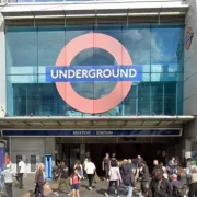 Restaurant plan for Brixton station proposed by TfL