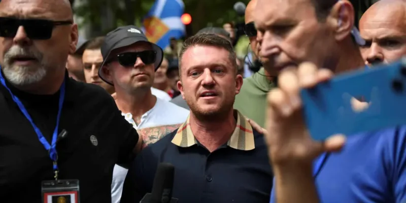 Thousands join Tommy Robinson march in London