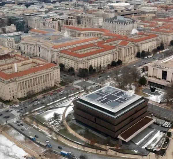 Trump targets 'anti-American ideology' at Smithsonian museums